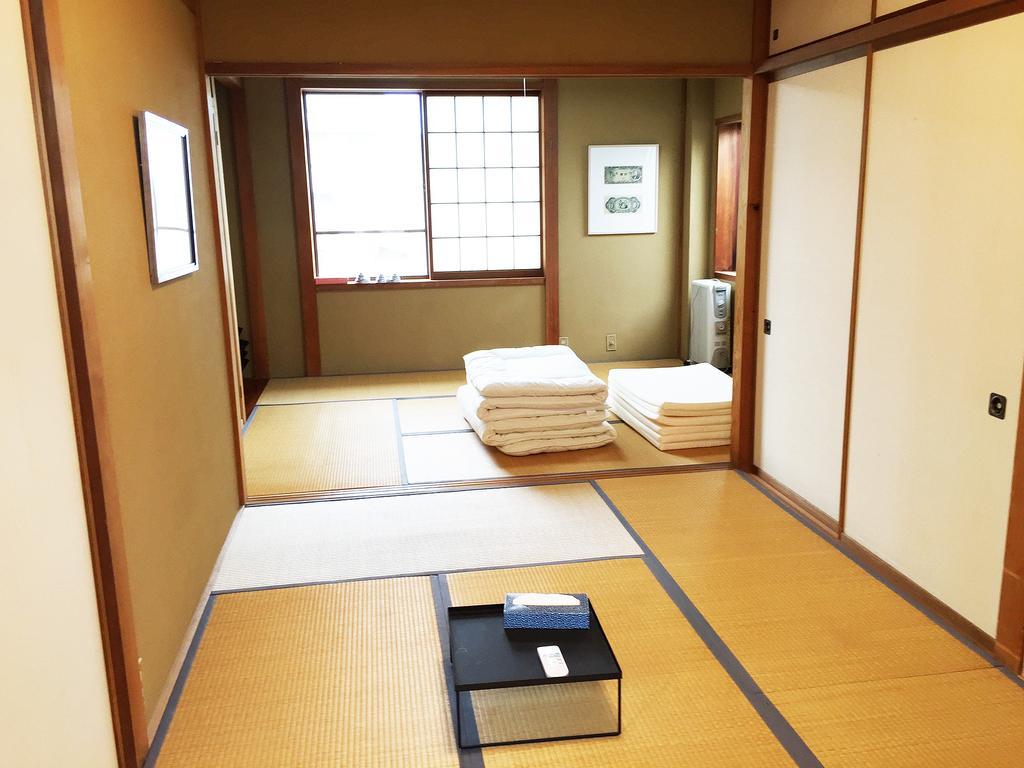 Toolate Guesthouse Toyama Station Extérieur photo