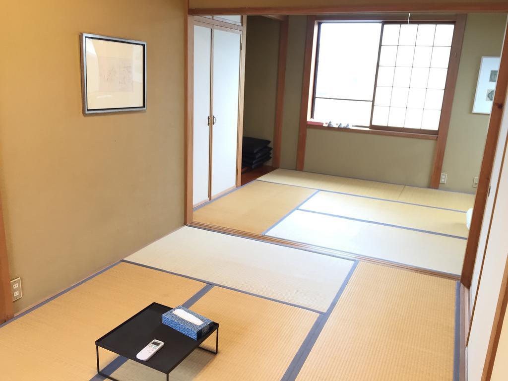 Toolate Guesthouse Toyama Station Extérieur photo